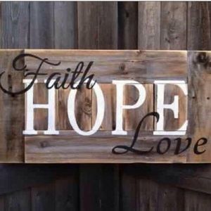 Meet your Posher, Sandy